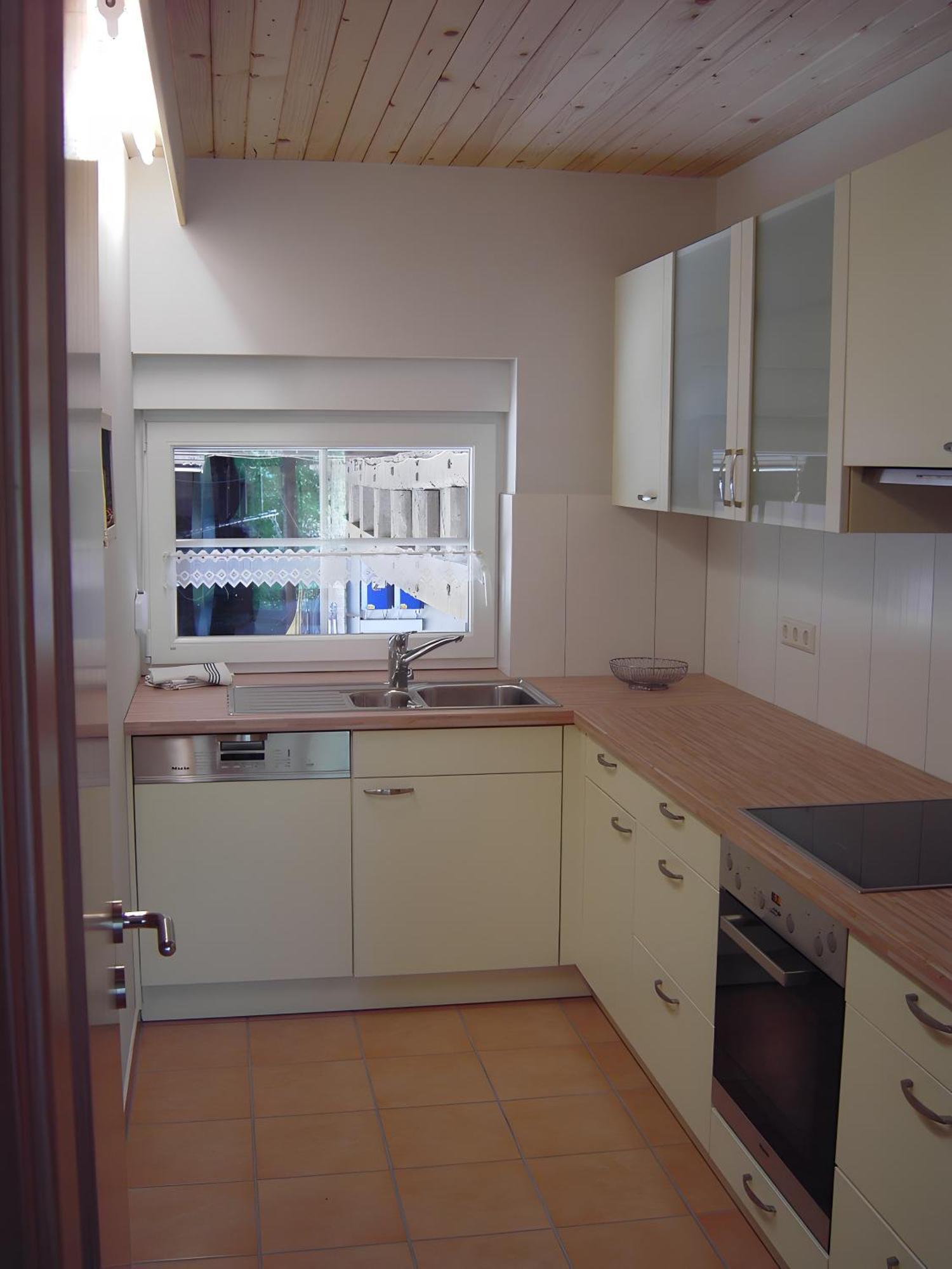 Roller Apartment *